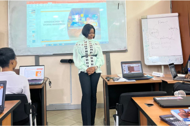 Aderinsola Jolaosho facilitating a session at one of Nigeria’s top-tier bank’s training school